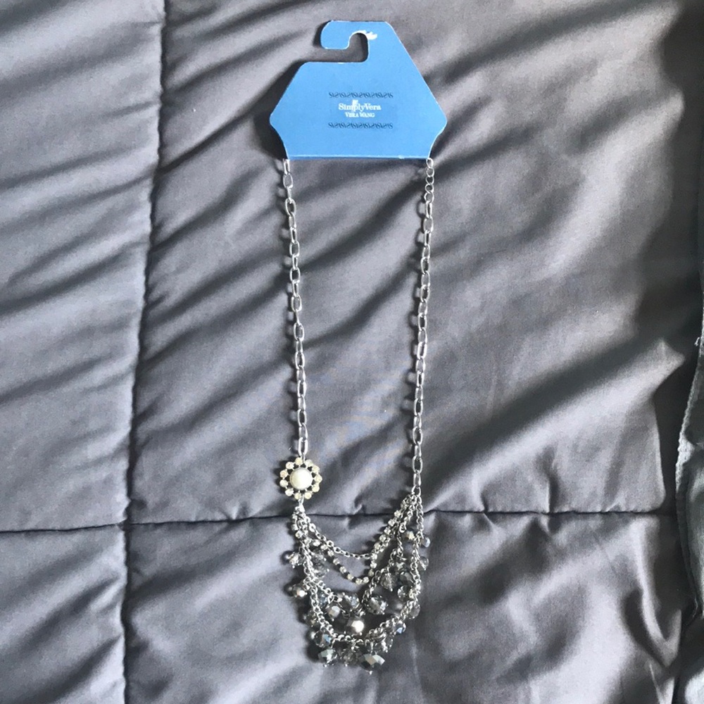 3/30$ Simply Vera-Vera Wang beaded and rhinestone necklace.Brand New never worn.